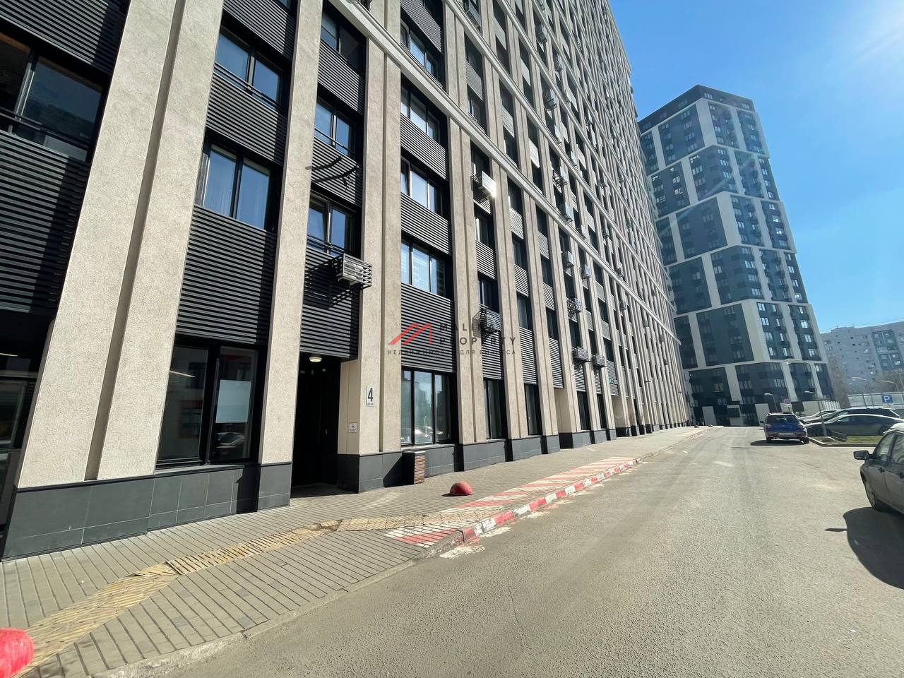 Аренда нежилого помещения у метро Октябрьское поле