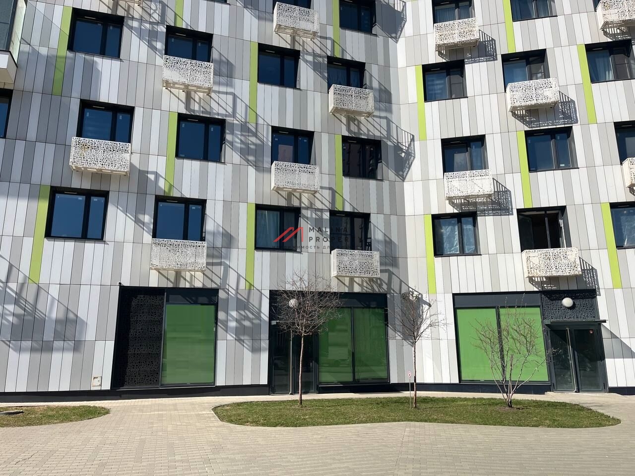 Продажа торгового помещения в ЖК "Лайм"