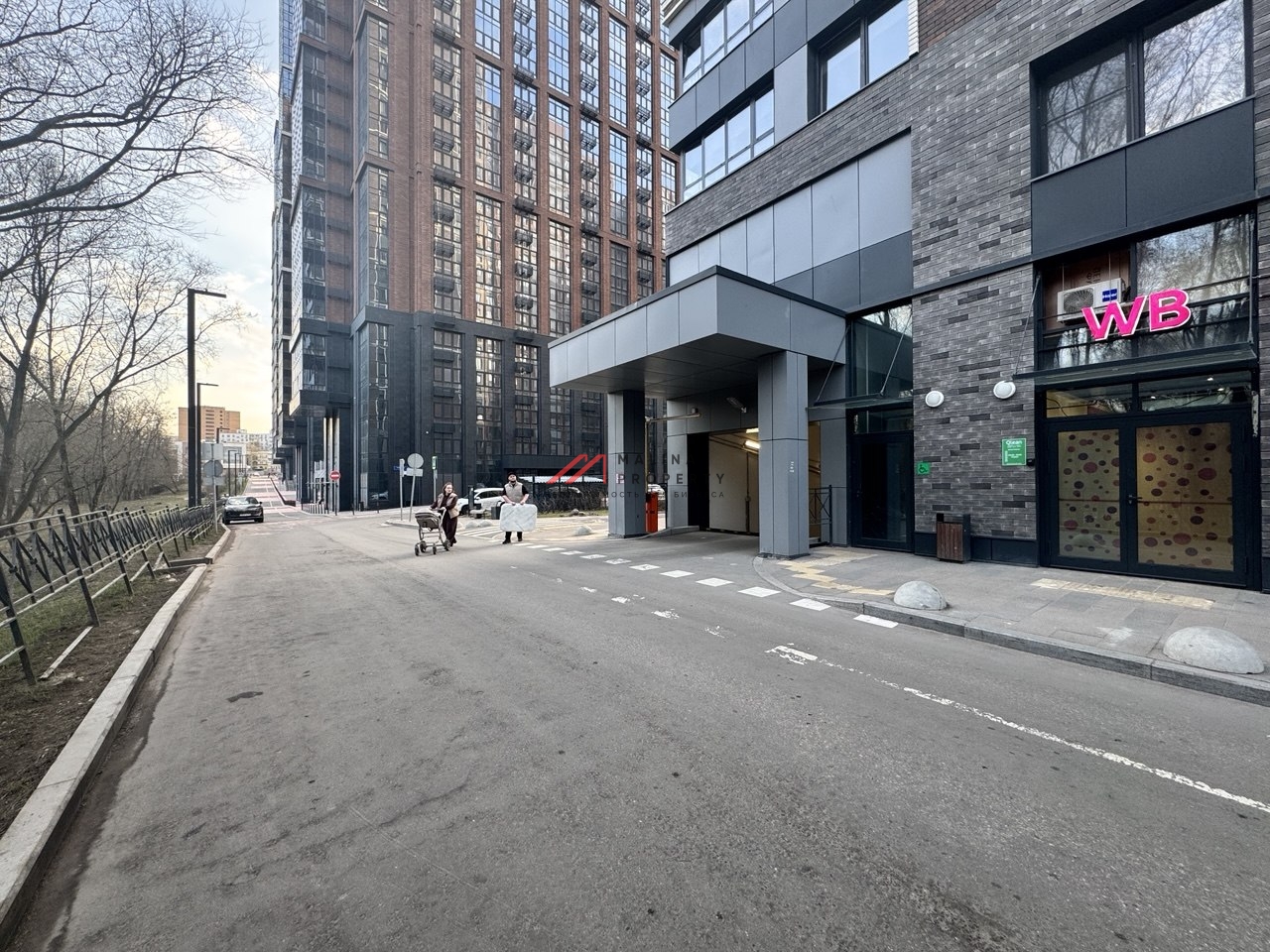 Аренда нежилого помещения в ЖК "Мой адрес на Клинской"