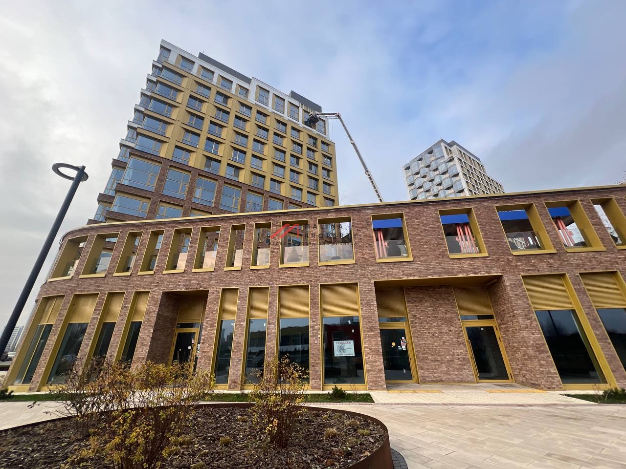 Продажа торгового помещения ЖК "WOW"