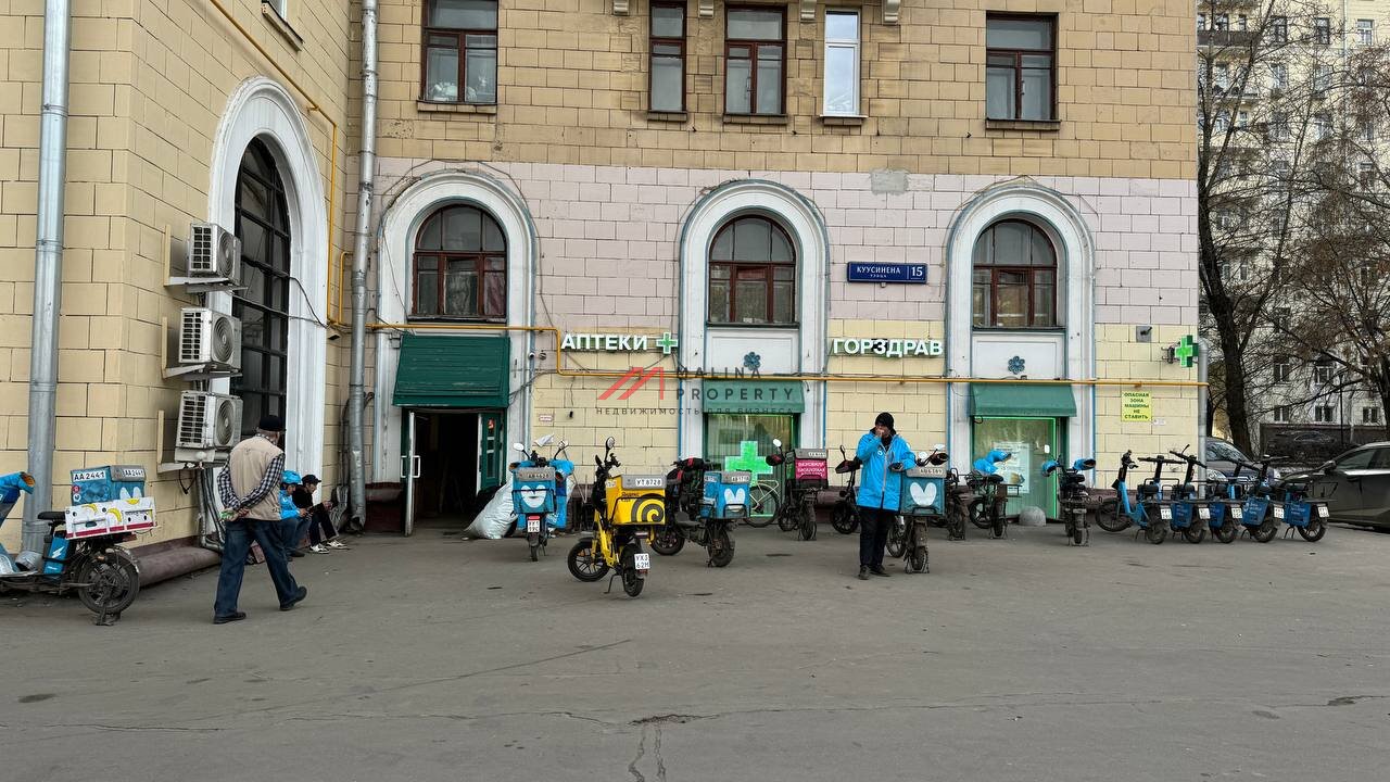 Продажа помещения с арендаторами на Куусинена