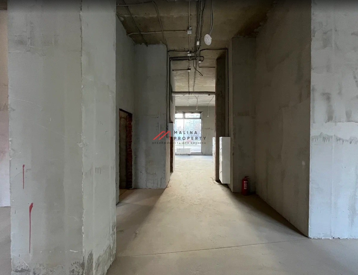 Аренда торгового помещения в новом доме 