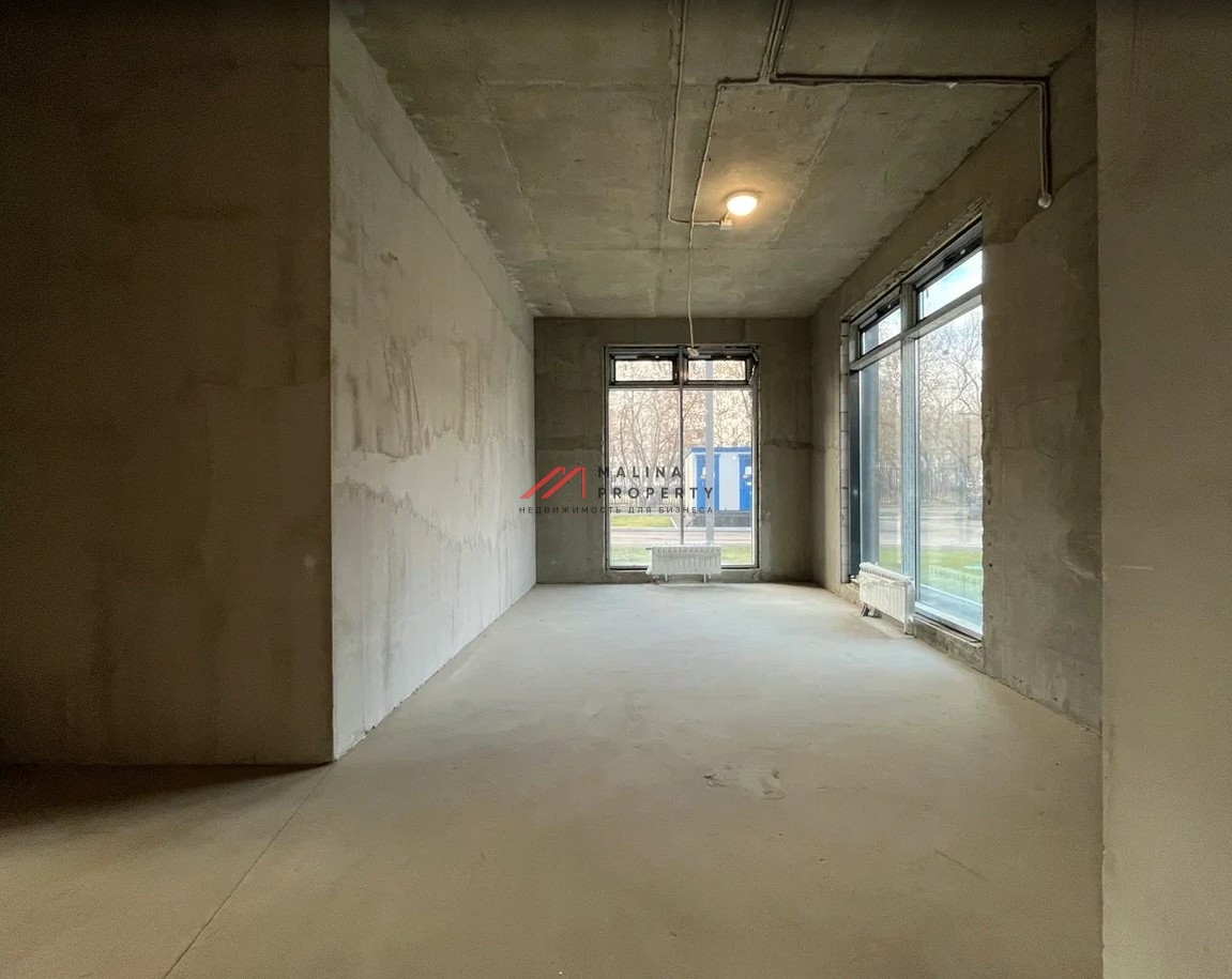 Аренда торгового помещения в новом доме 