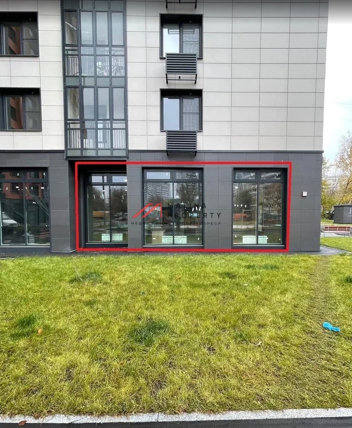 Аренда торгового помещения в новом доме 