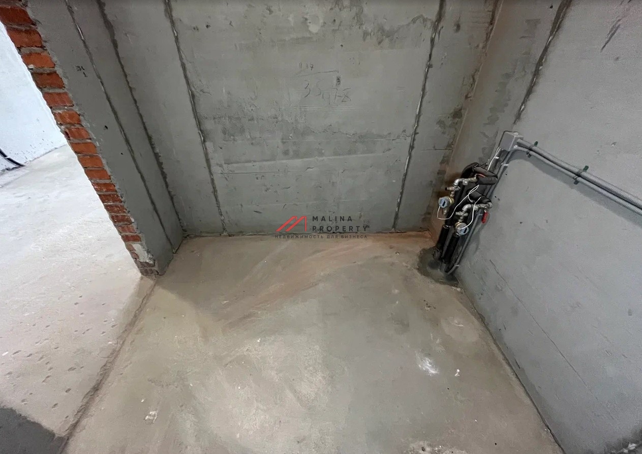 Аренда торгового помещения в новом доме 