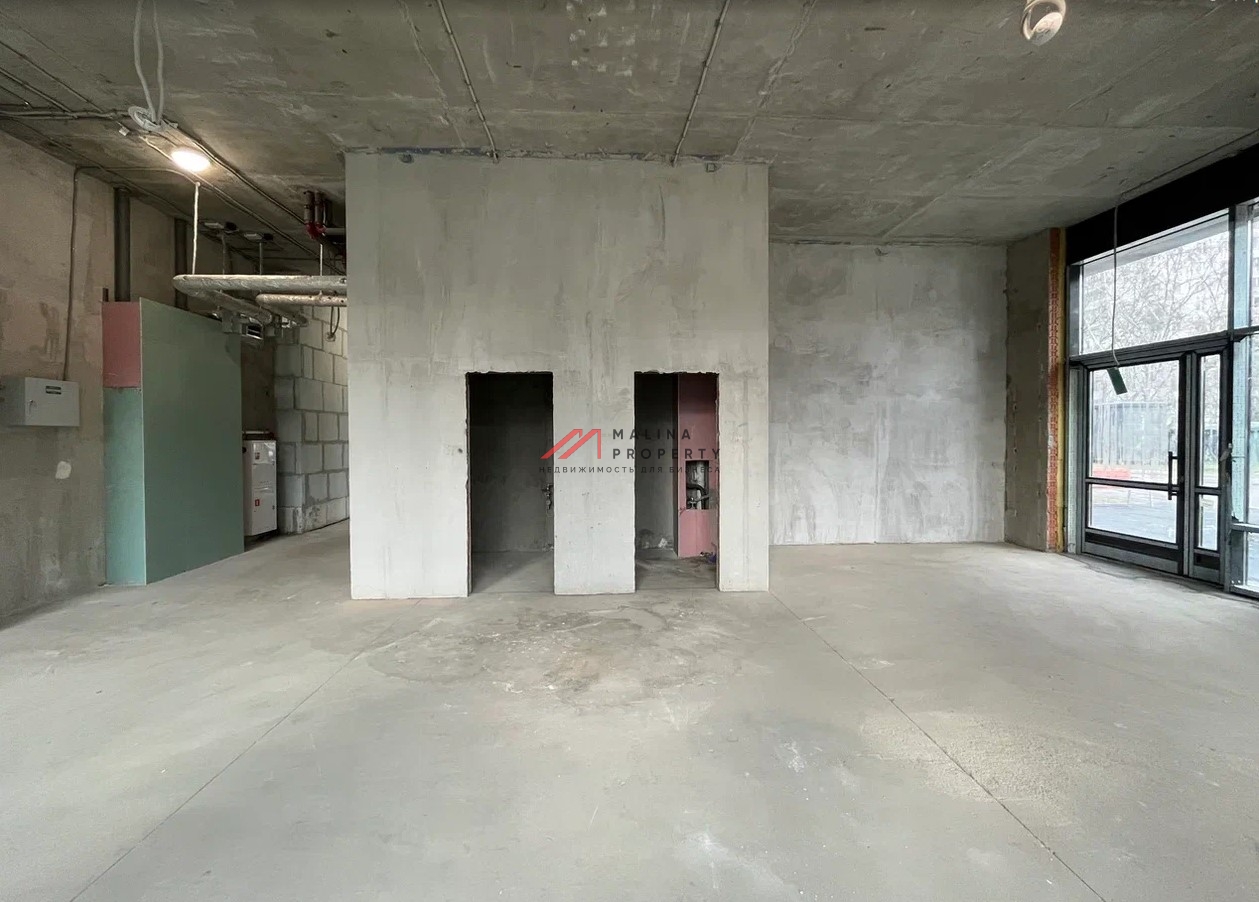 Аренда торгового помещения в новом доме 