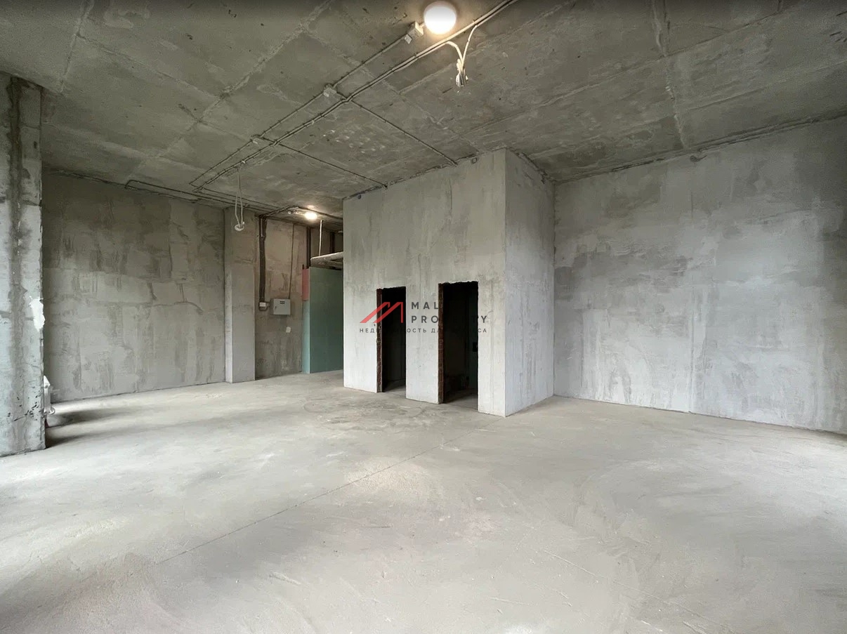 Аренда торгового помещения в новом доме 