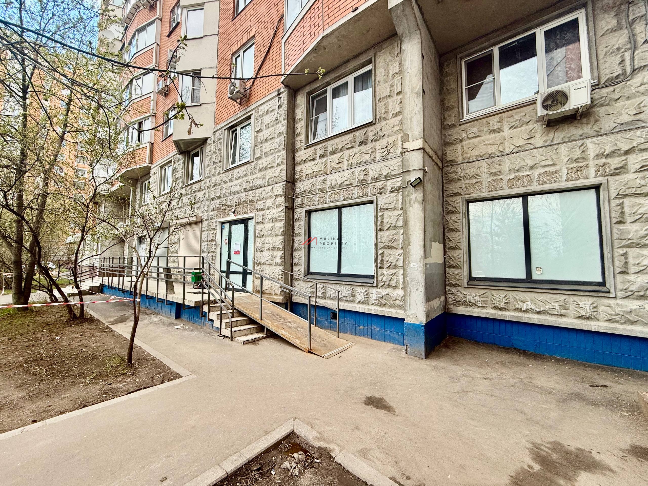 Продажа торгового помещения с арендатором