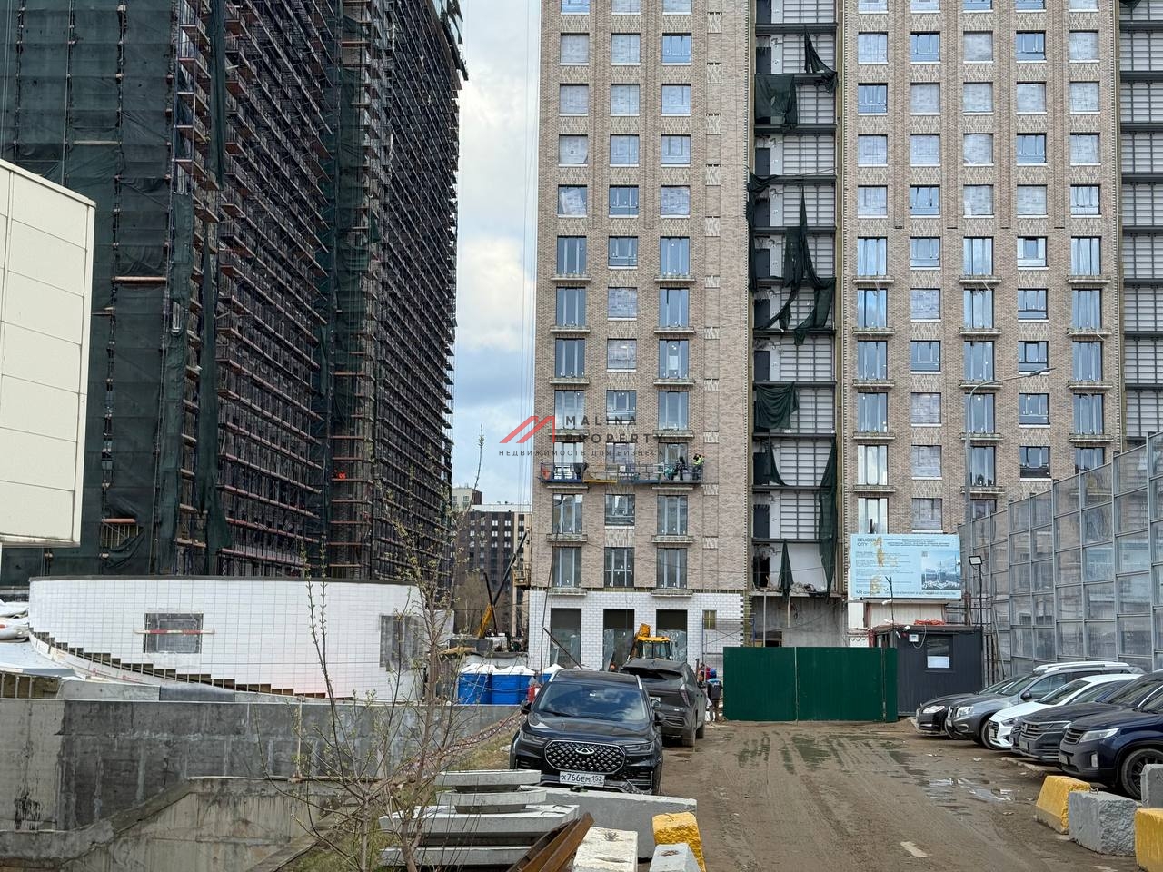 Продажа помещения с аптекой Неофарм в ЖК "Селигер Сити"