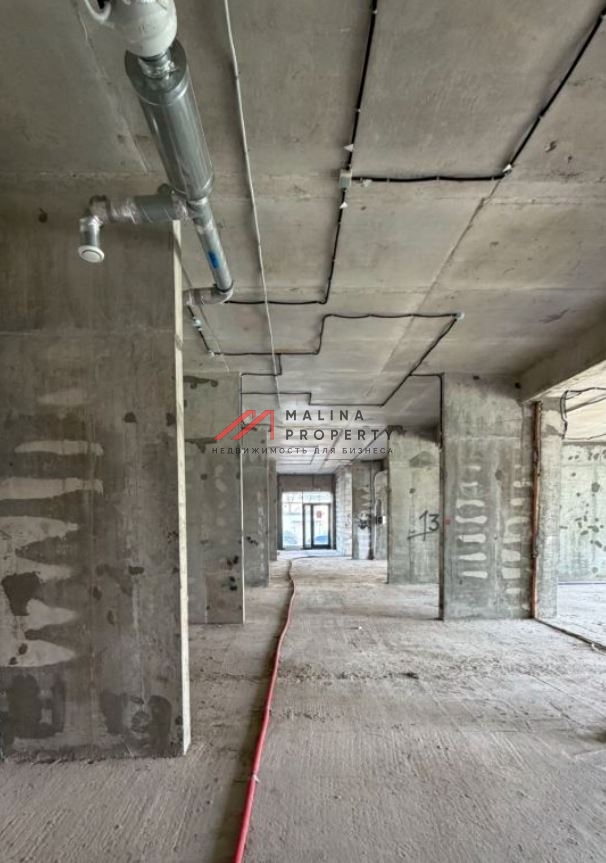 Продажа торгового помещения в  ЖК "Лучи"