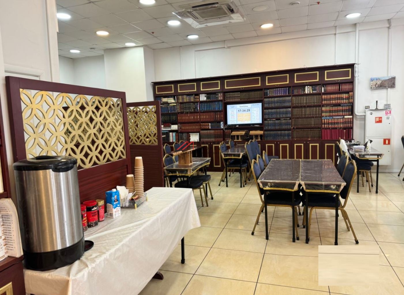 Продажа нежилого помещения в районе м. Аэропорт