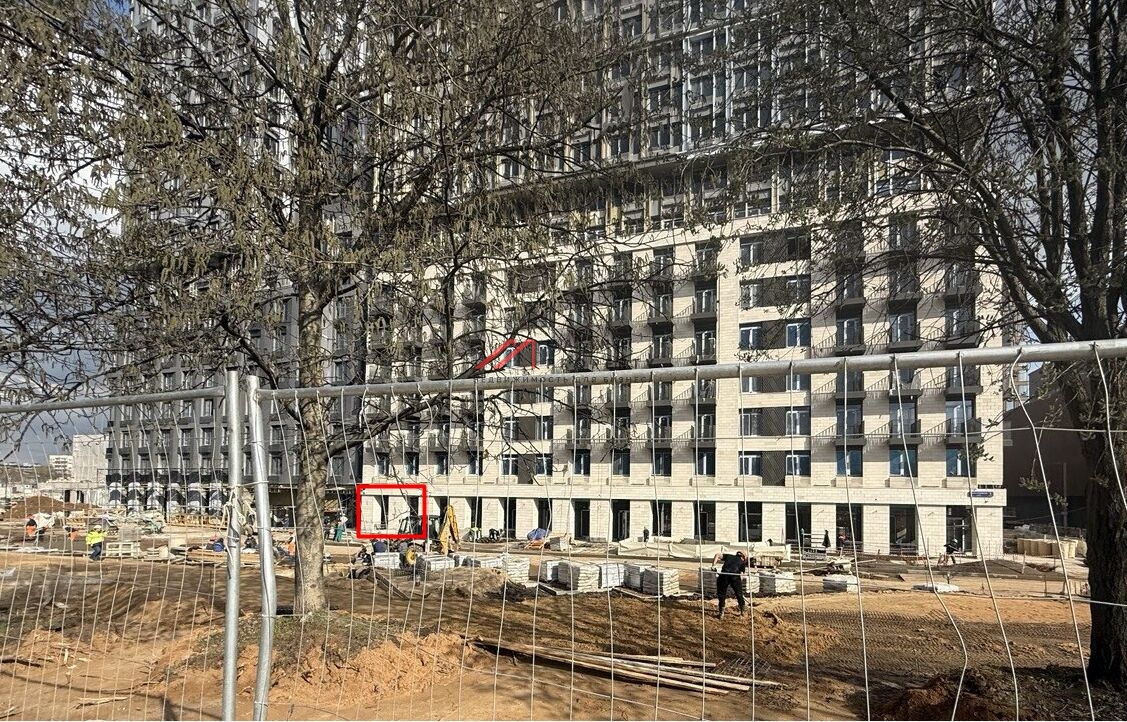 Продажа торгового помещения в ЖК Страна Озерная