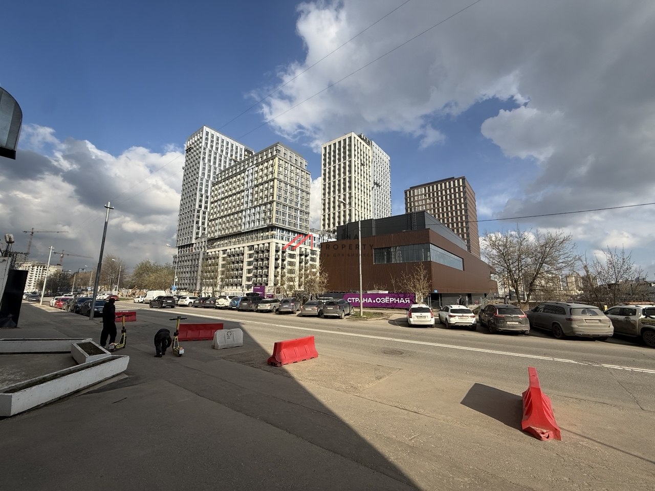 Продажа торгового помещения в ЖК Страна Озерная