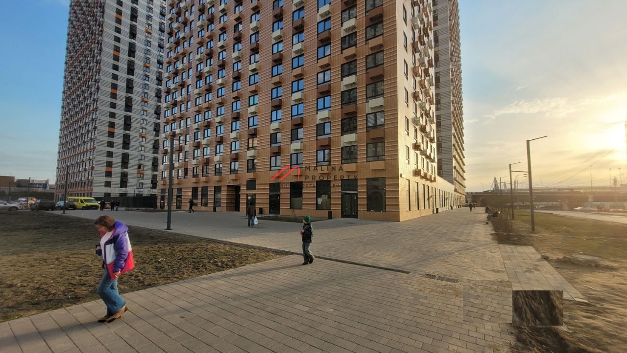 Аренда торгового помещения в ЖК "Амурский парк" 