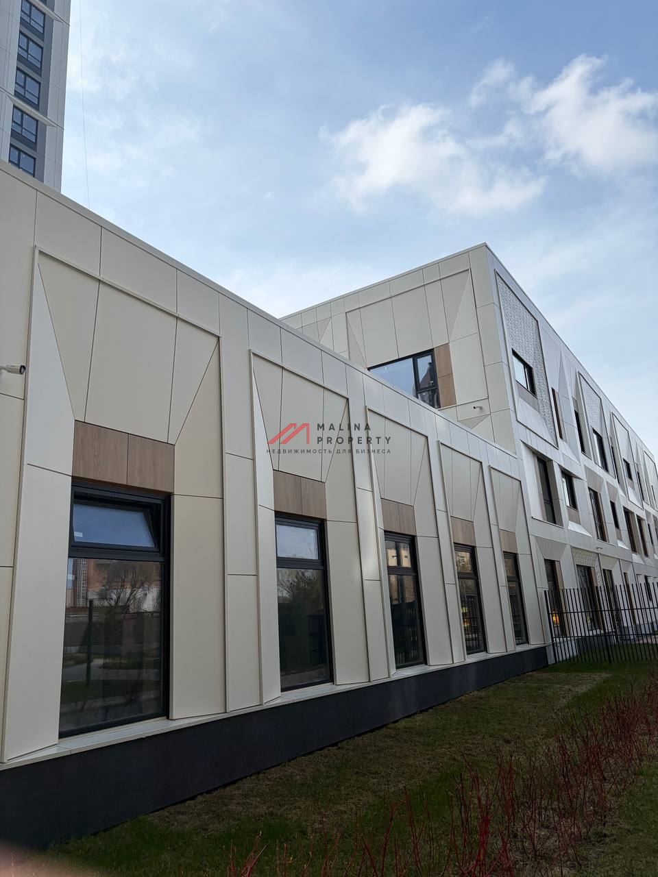 Продажа коммерческого помещения в ЖК "iLove"