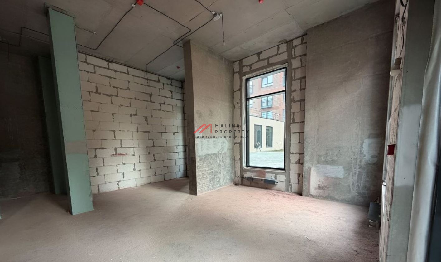 Продажа торгового помещения в ЖК "Барклая 6"