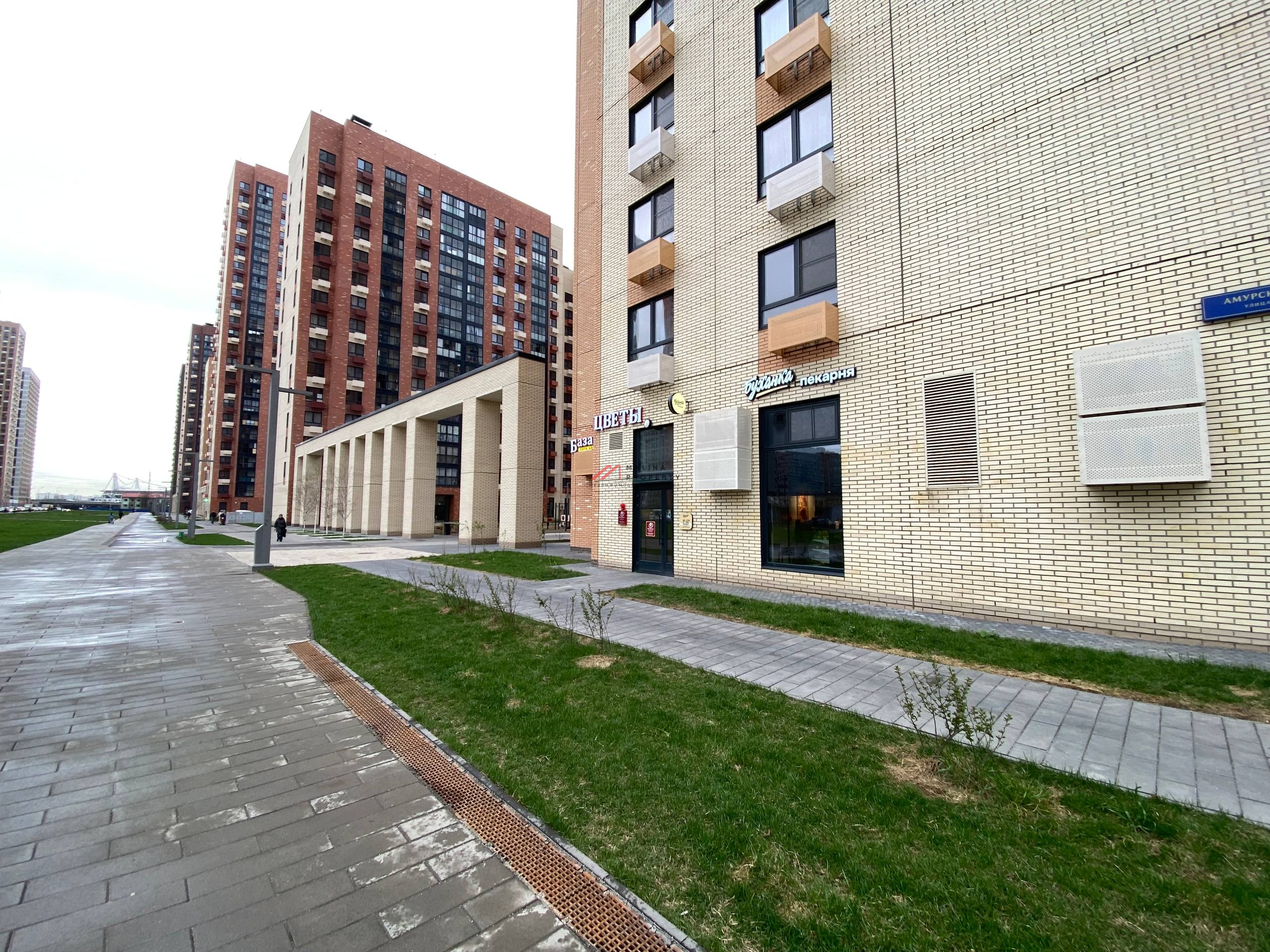 Продажа помещения на Амурской с арендаторами (1я линия)