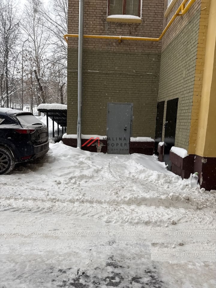 Продажа торгового помещения в районе Войковская 