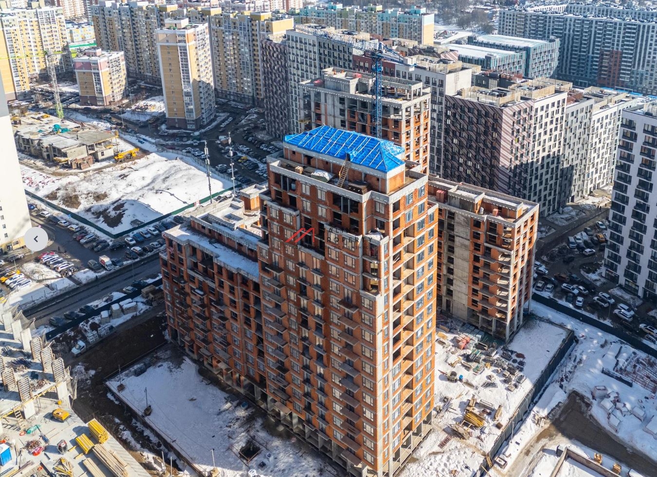 Продажа коммерческого помещения в "Первый квартал"