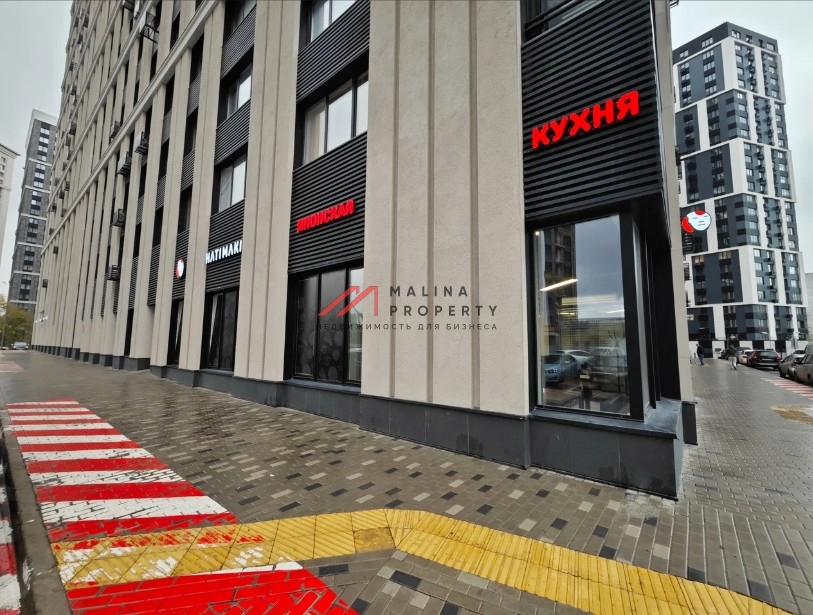 Продажа нежилого помещения в ЖК Октябрьское поле