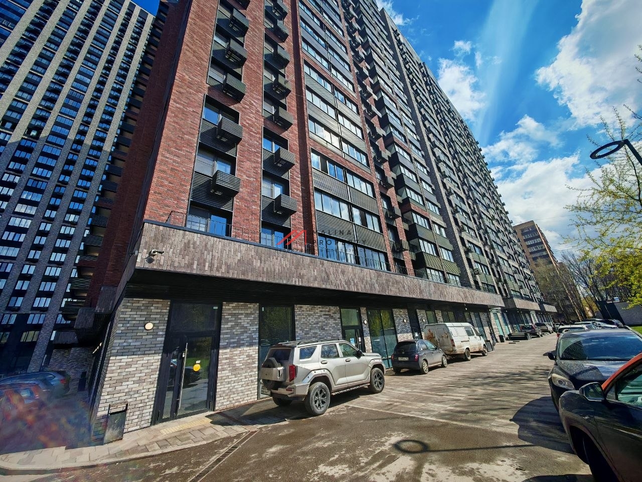 Аренда помещения на въезде в ЖК "Фестиваль парк"