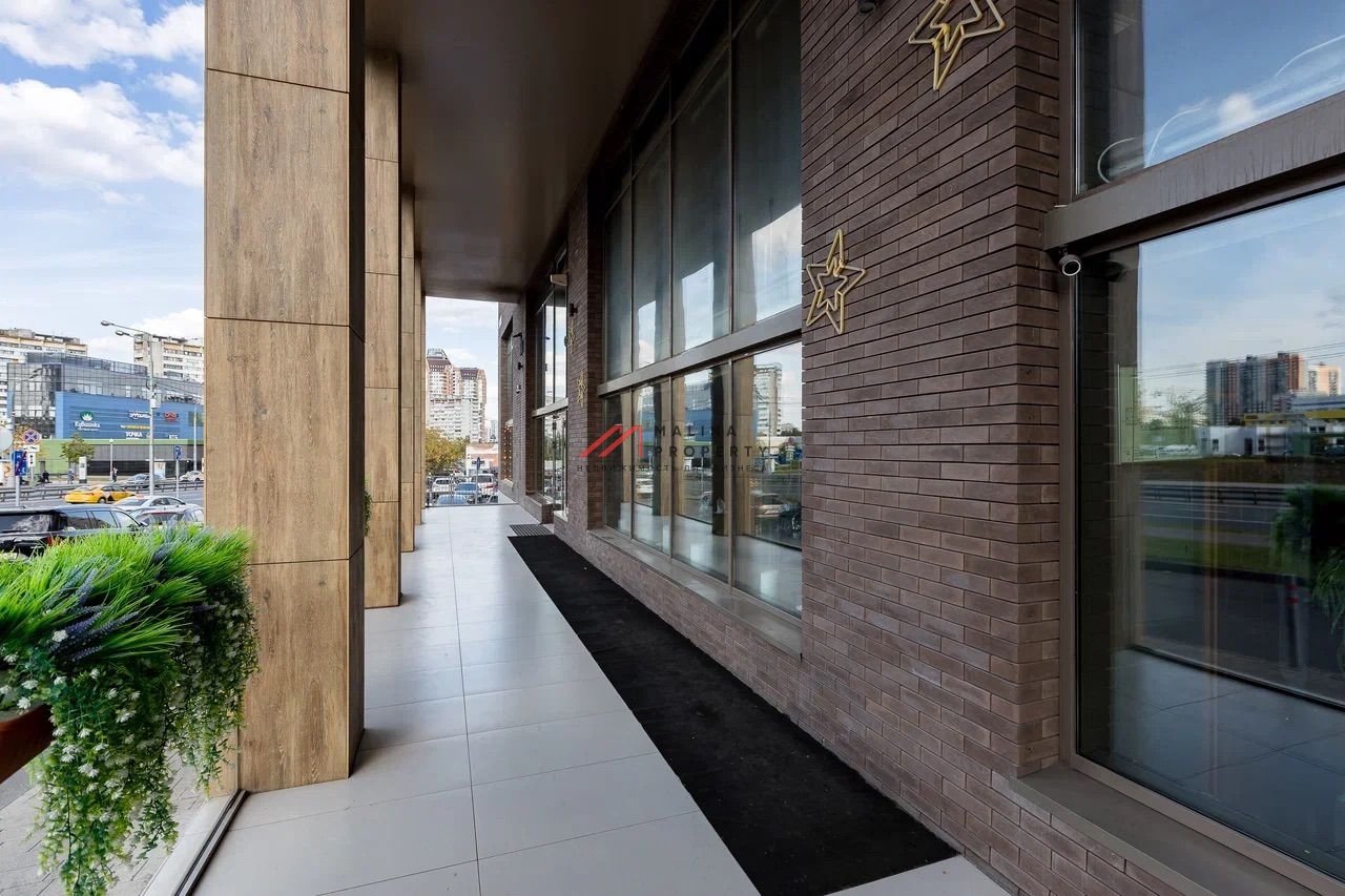 Продажа коммерческого помещение на выходе из метро