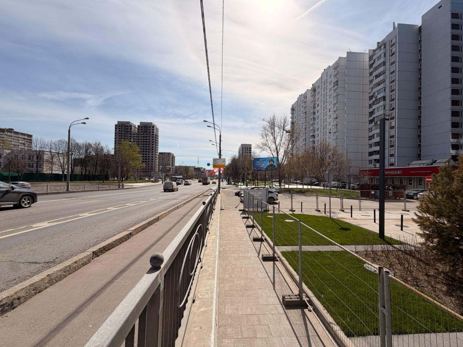 Аренда помещения на 1-й линии ЖК