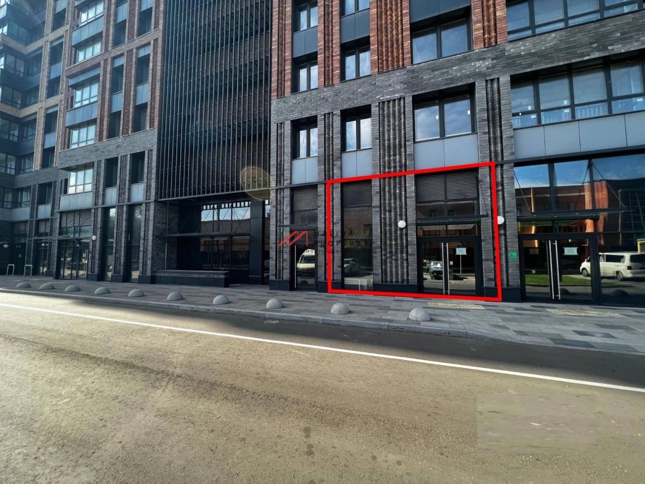 Аренда торгового помещения в ЖК "Мой адрес на Клинской" 