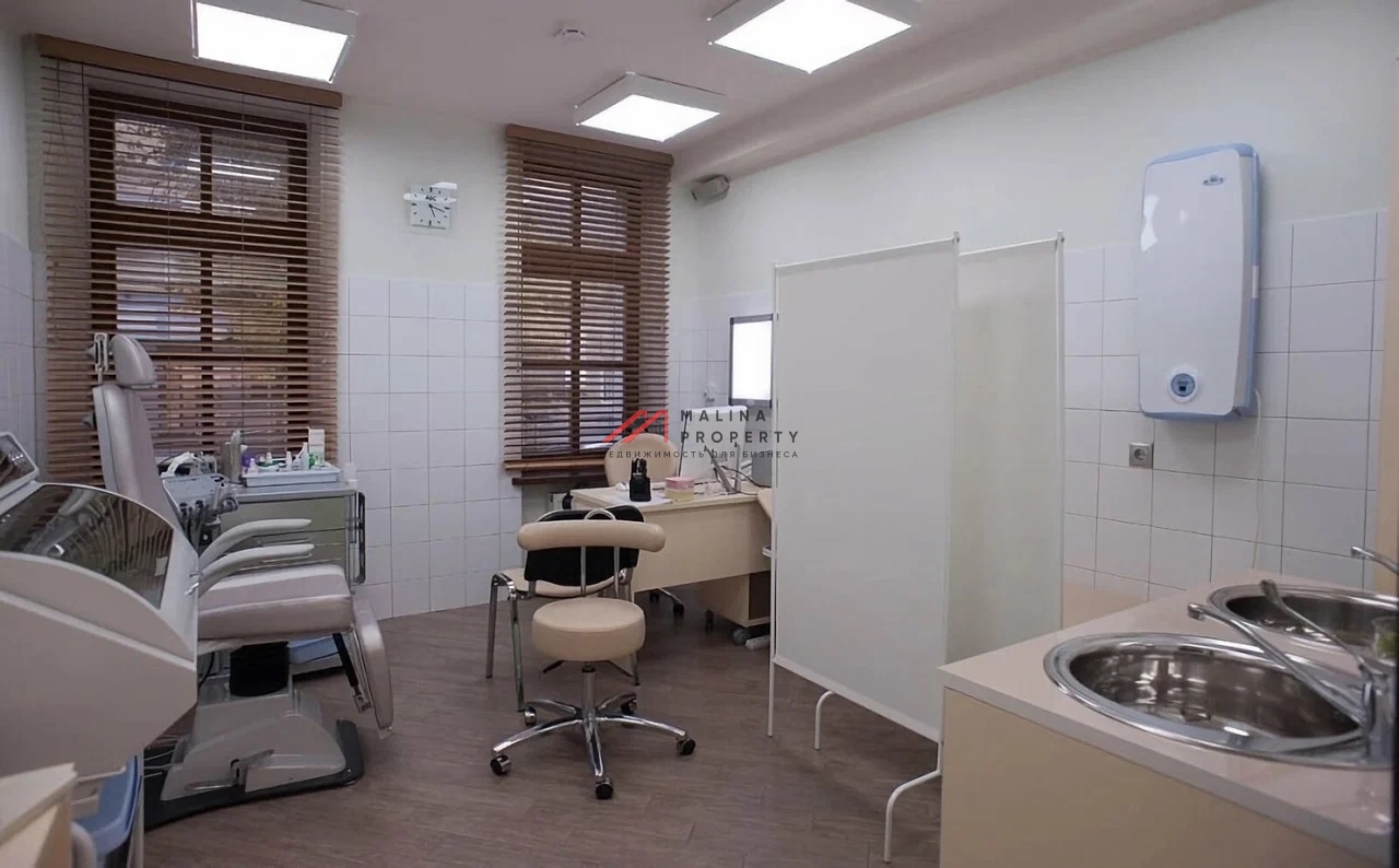 Продажа здания с арендатором клиника ABC в Хамовниках 