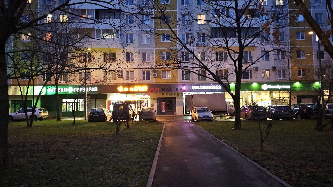 Аренда торгового помещения в плотном спальнике 