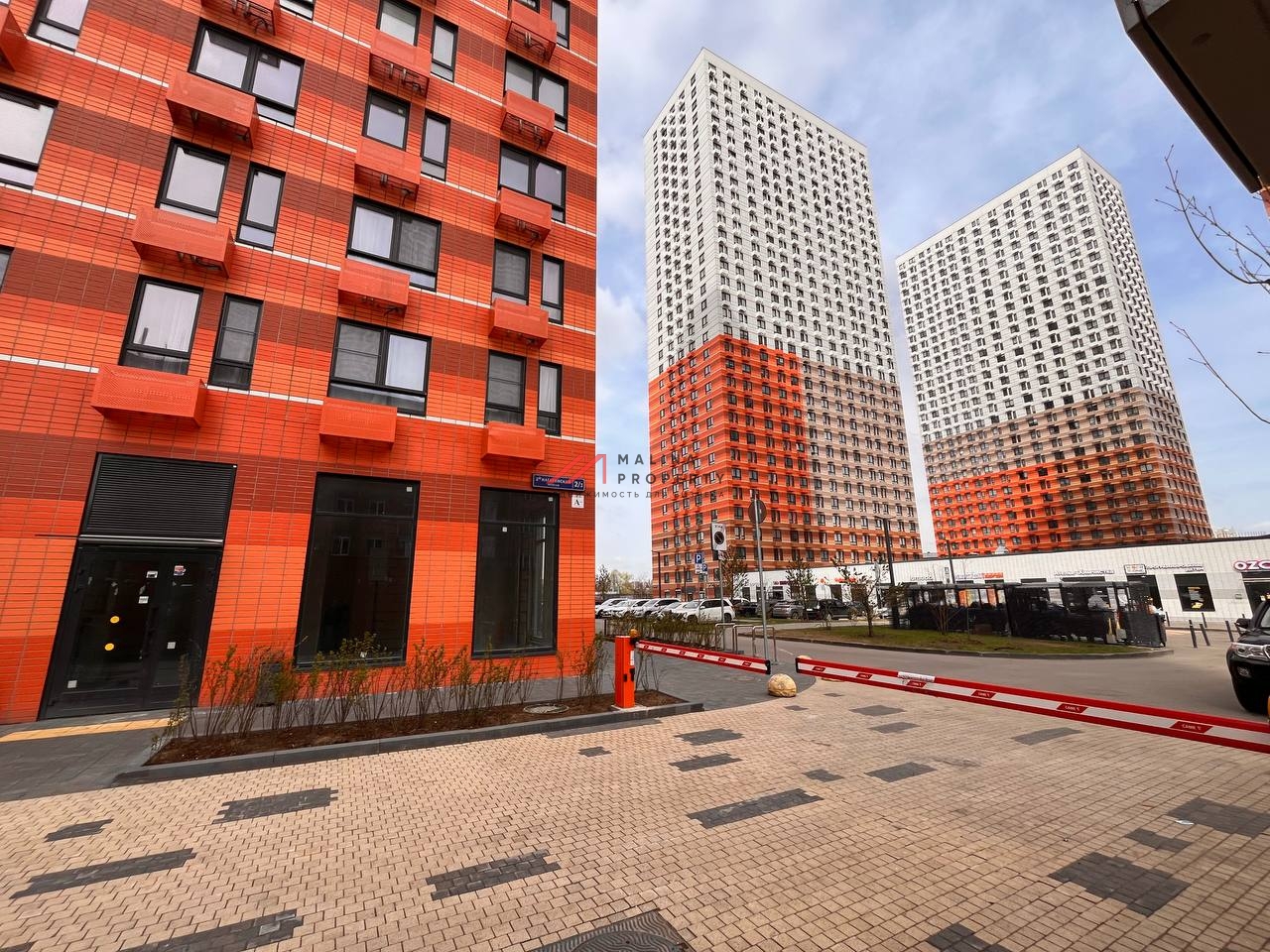 Аренда углового помещения в ЖК "Второй Нагатинский"
