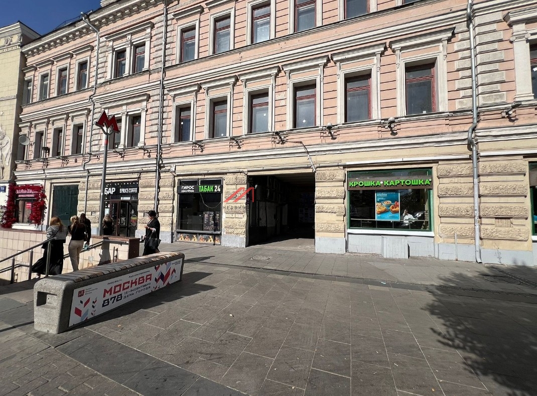 Продажа помещения с арендаторами на Большой Сухаревской