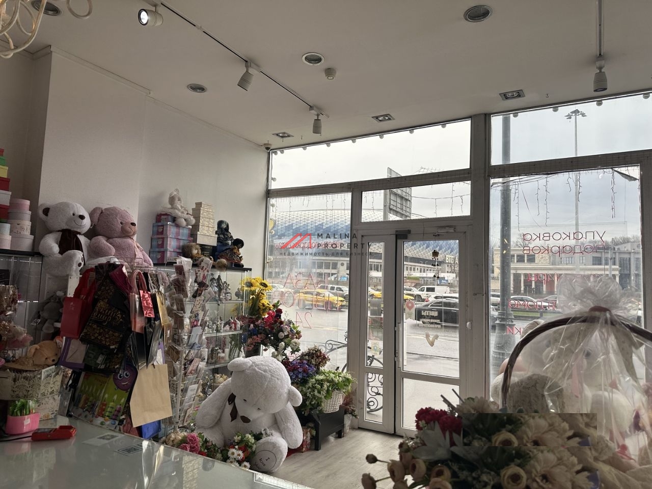 Продажа торгового помещения рядом с метро Динамо 