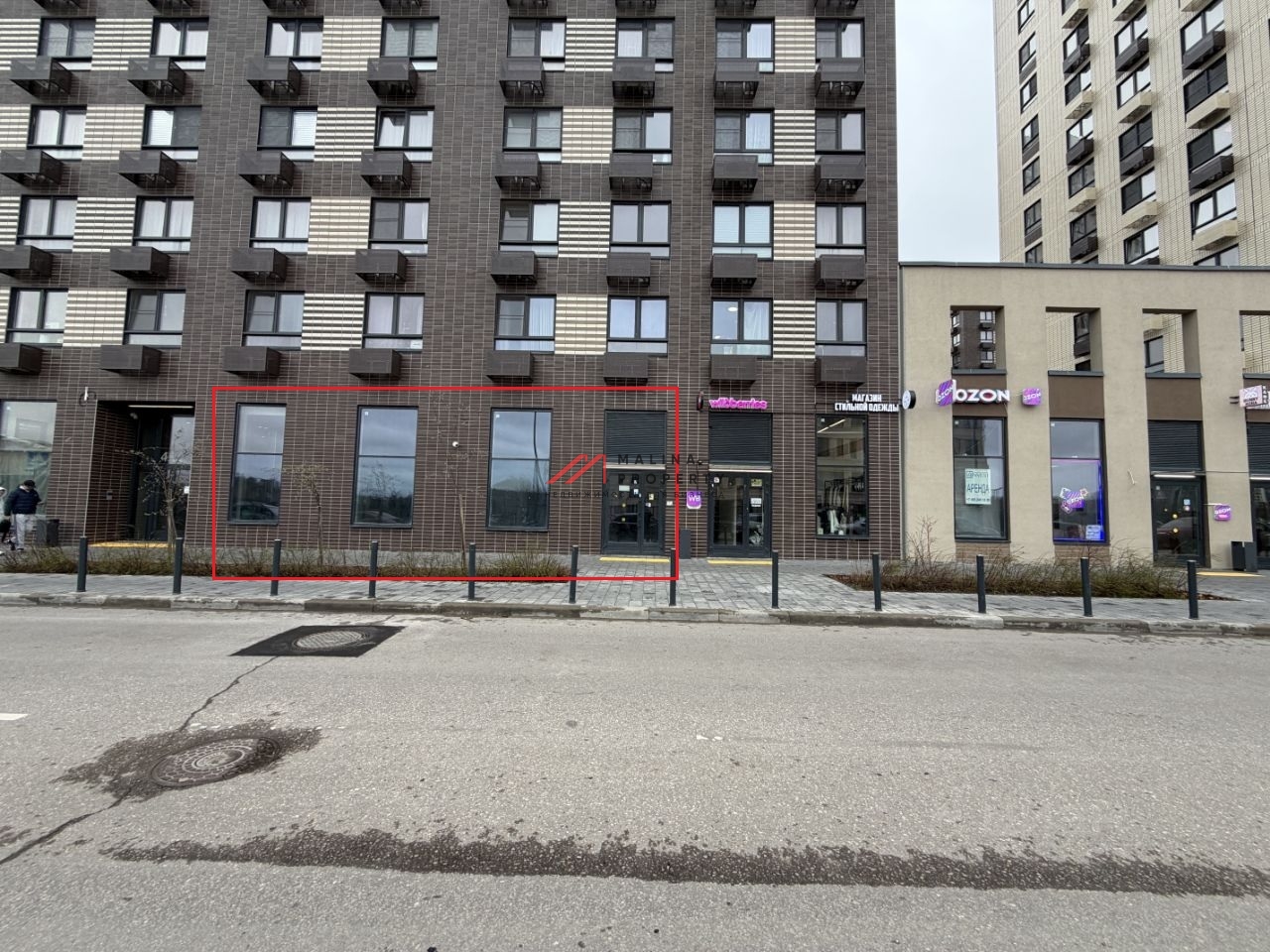 Продажа торгового помещения в ЖК "Зелёный парк" 