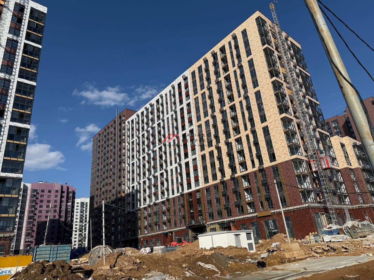 Аренда торгового помещения в ЖК "1-й Ясеневский" 