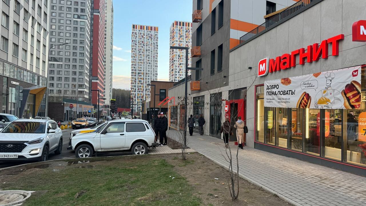 Продажа помещения с арендатором "Магнит" в ЖК Спутник
