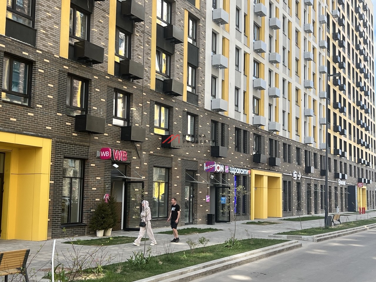 Продажа помещения с сетевыми арендаторами 