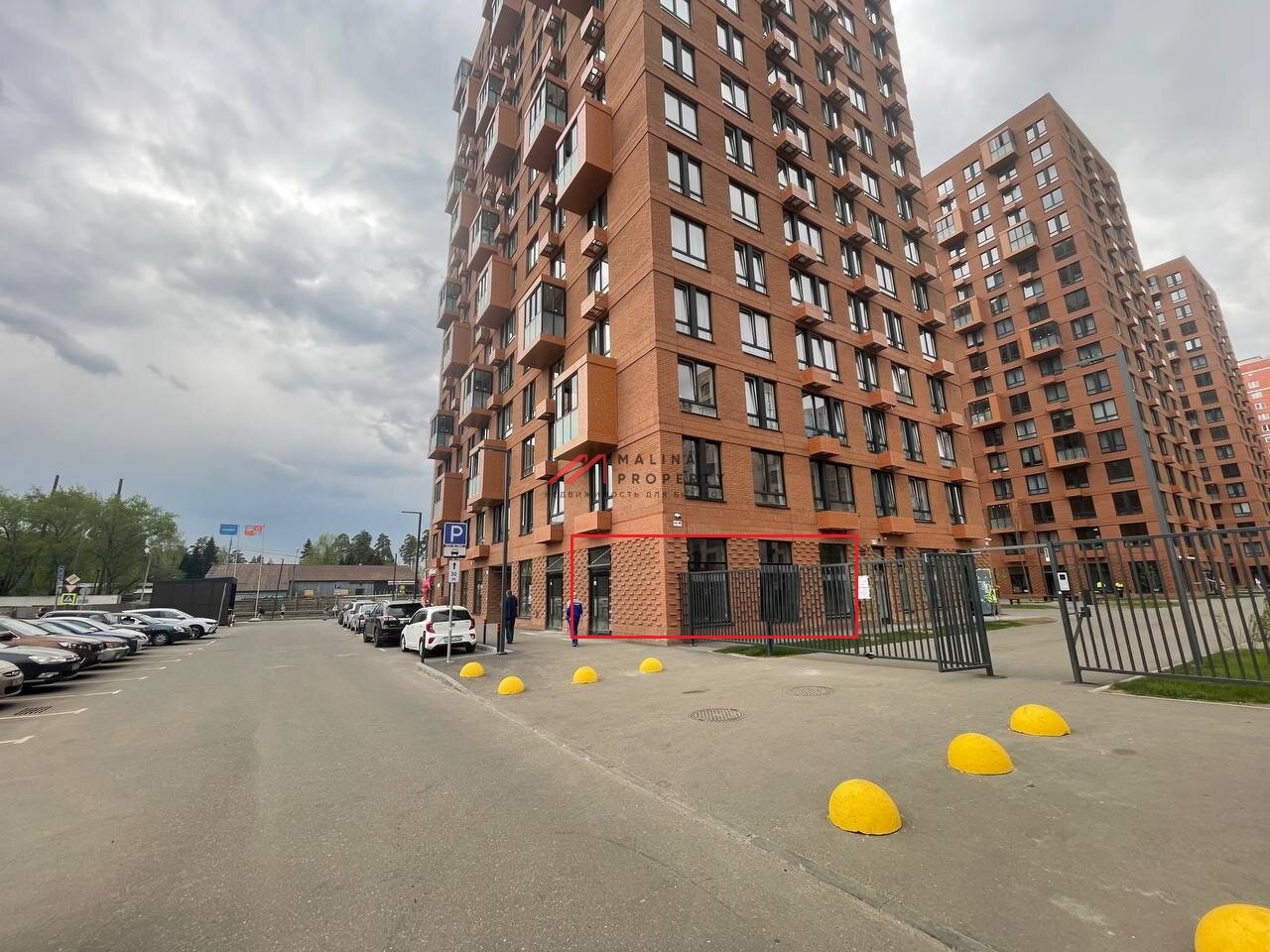 Аренда торгового помещения в ЖК "Квартал Авиаторов" 