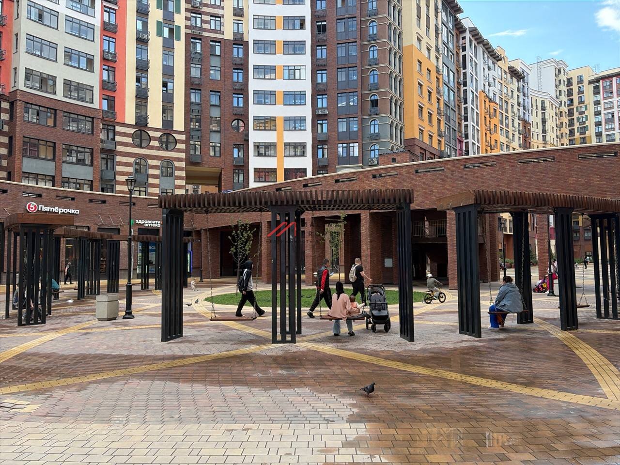 Аренда торгового помещения в ЖК "Римский"
