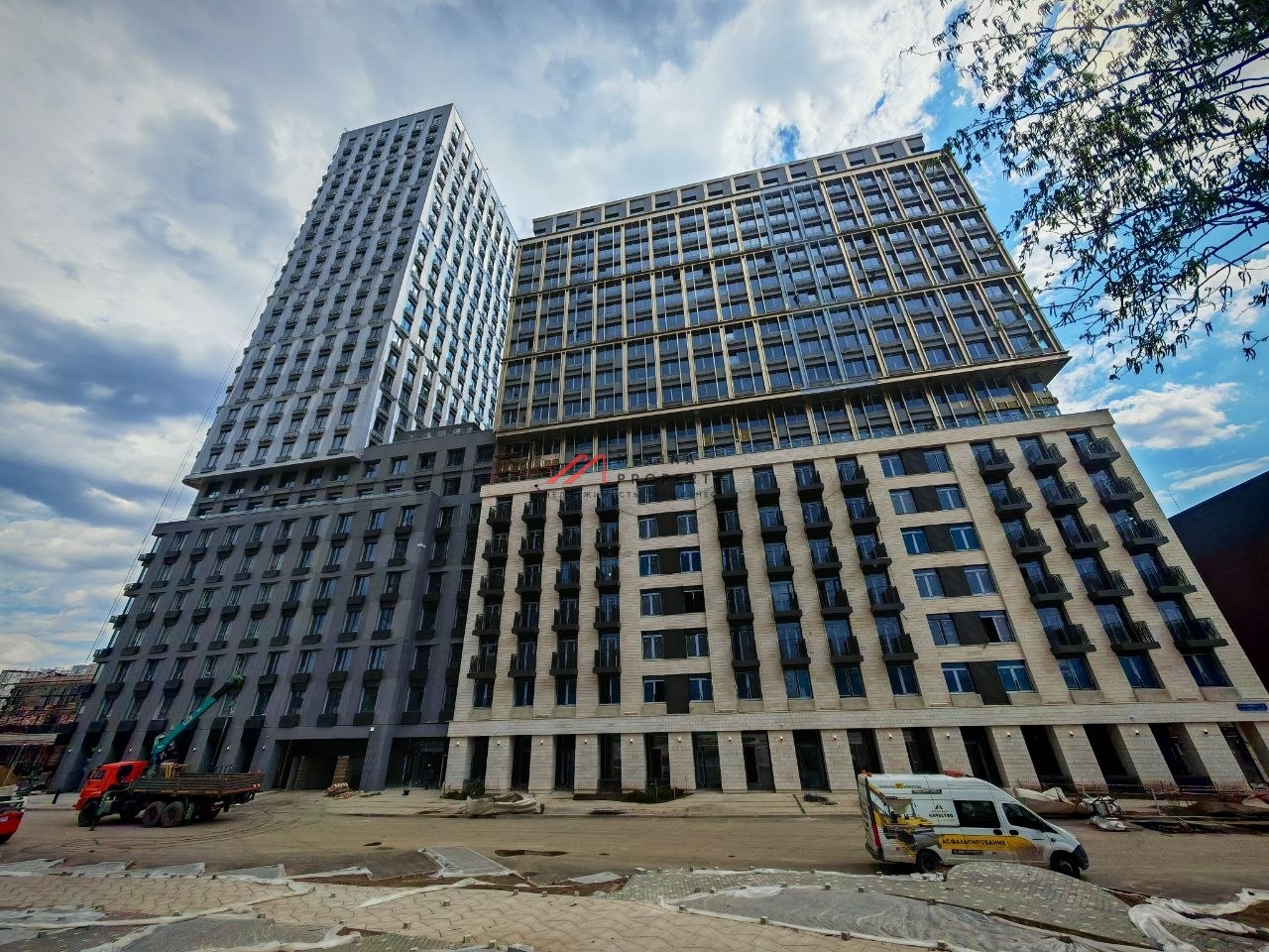 Продажа помещения с арендатором в ЖК "Cтрaна Oзёрная"