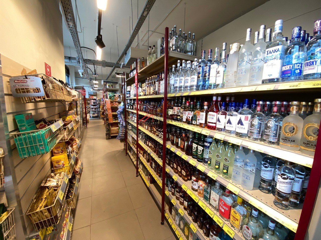 Продажа помещения с арендатором Магнит у дома