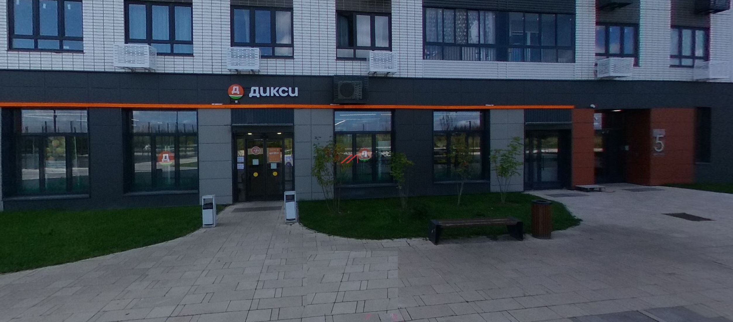Продажа помещения с магазином Дикси в ЖК 1-й Лeнинградский