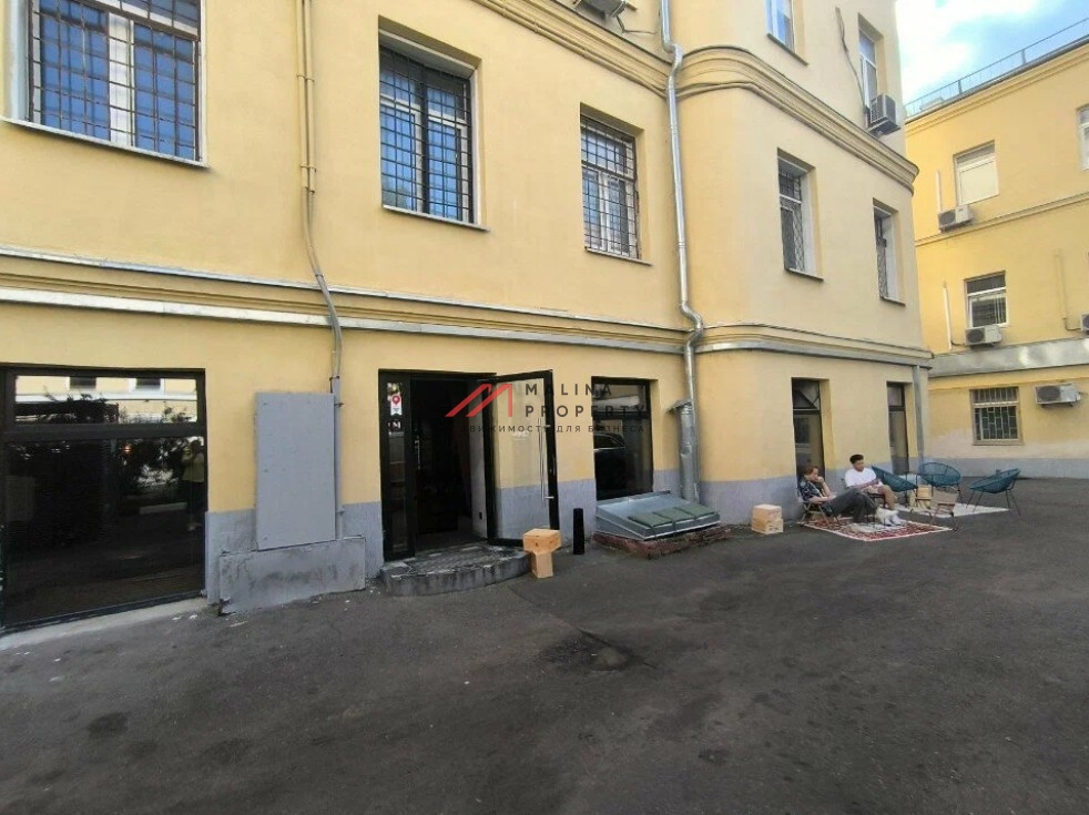 Продажа помещения на Кузнецком мосту