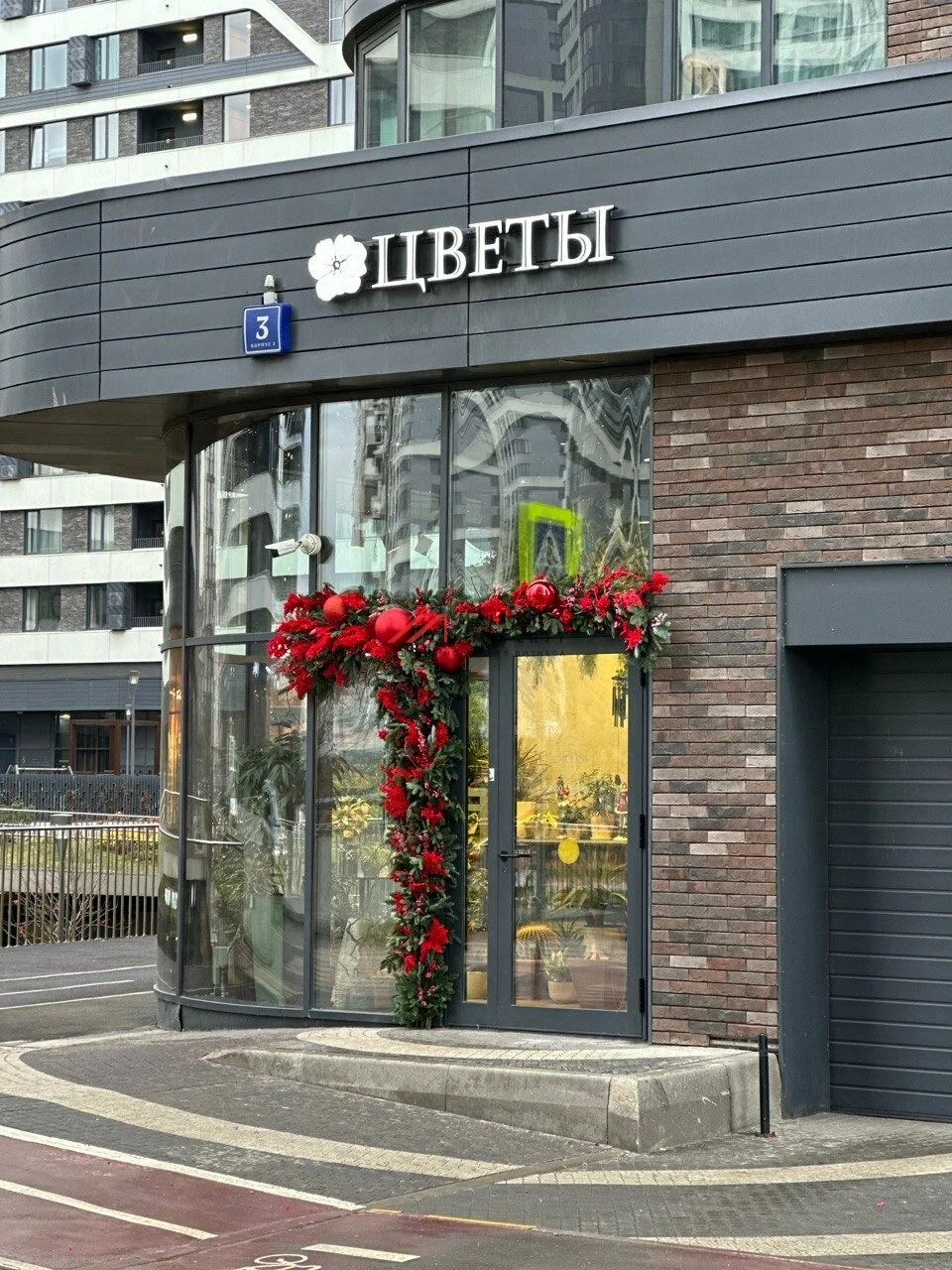 Продажа торгового помещения в ЖК "Символ" 