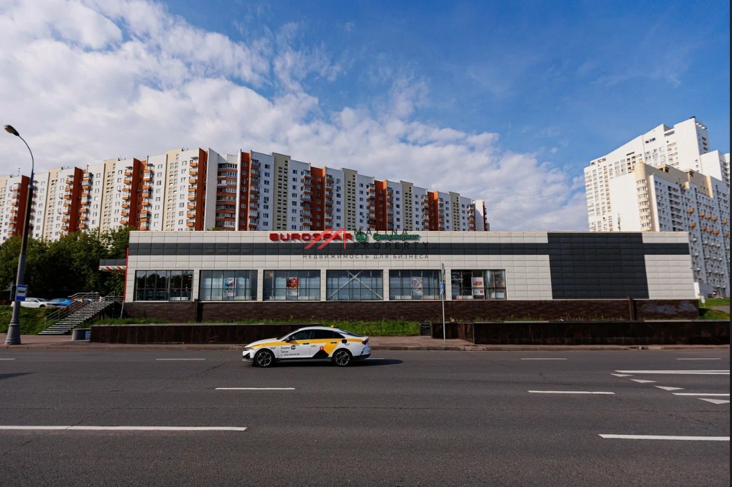 Продажа торгового здания с супермаркетом EUROSRAR