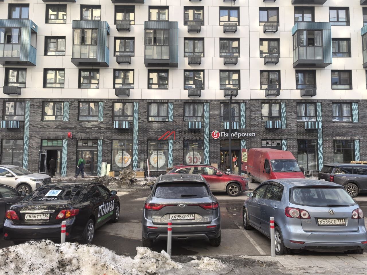 Продажа помещения рядом с супермаркетом Пятёрочка