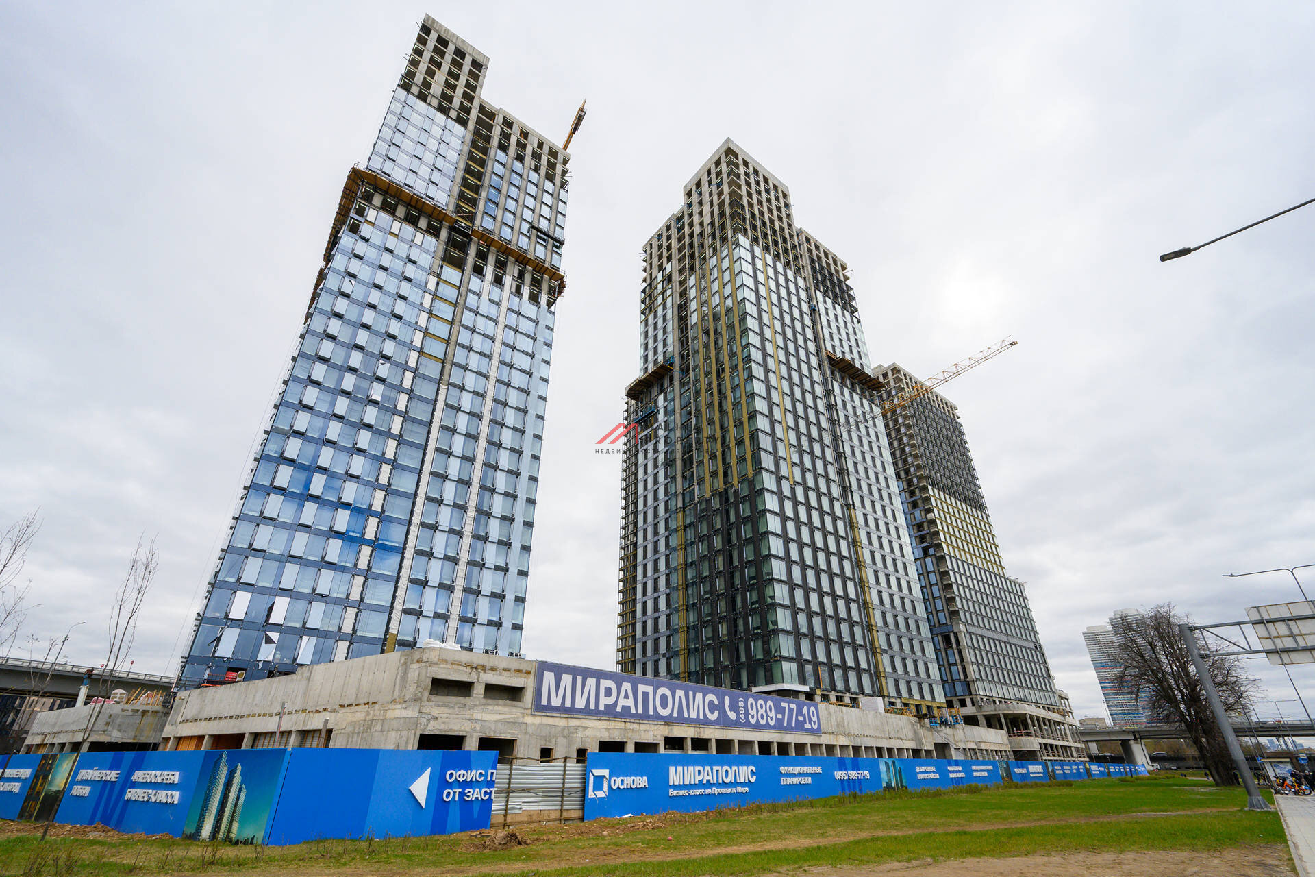 Продажа помещения в ЖК Мираполис, на гипертрафике