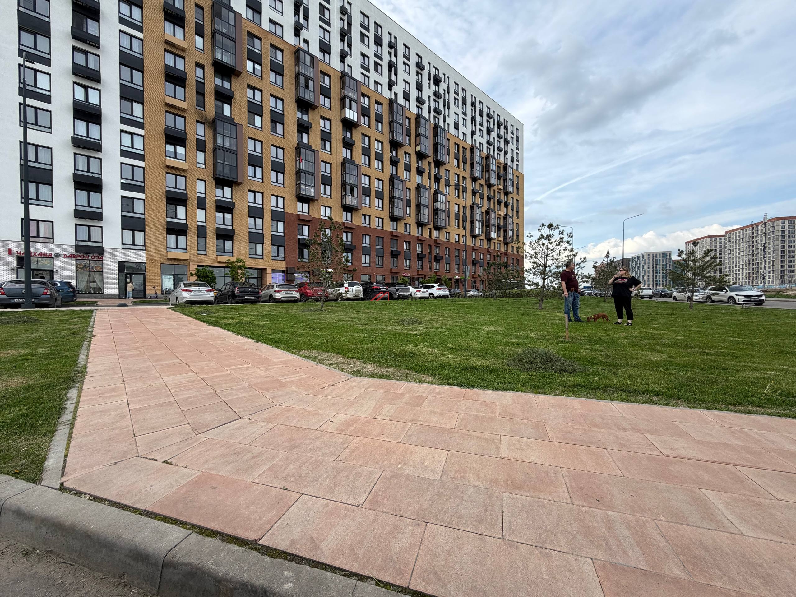 Продажа помещения с магазином Винлаб в ЖК "Остафьево" 