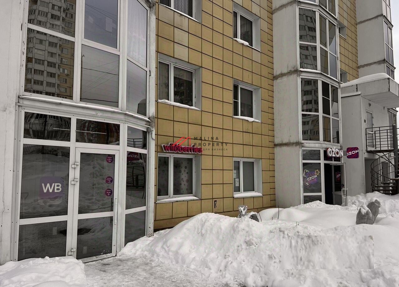 Продажа торгового помещения с арендаторами 