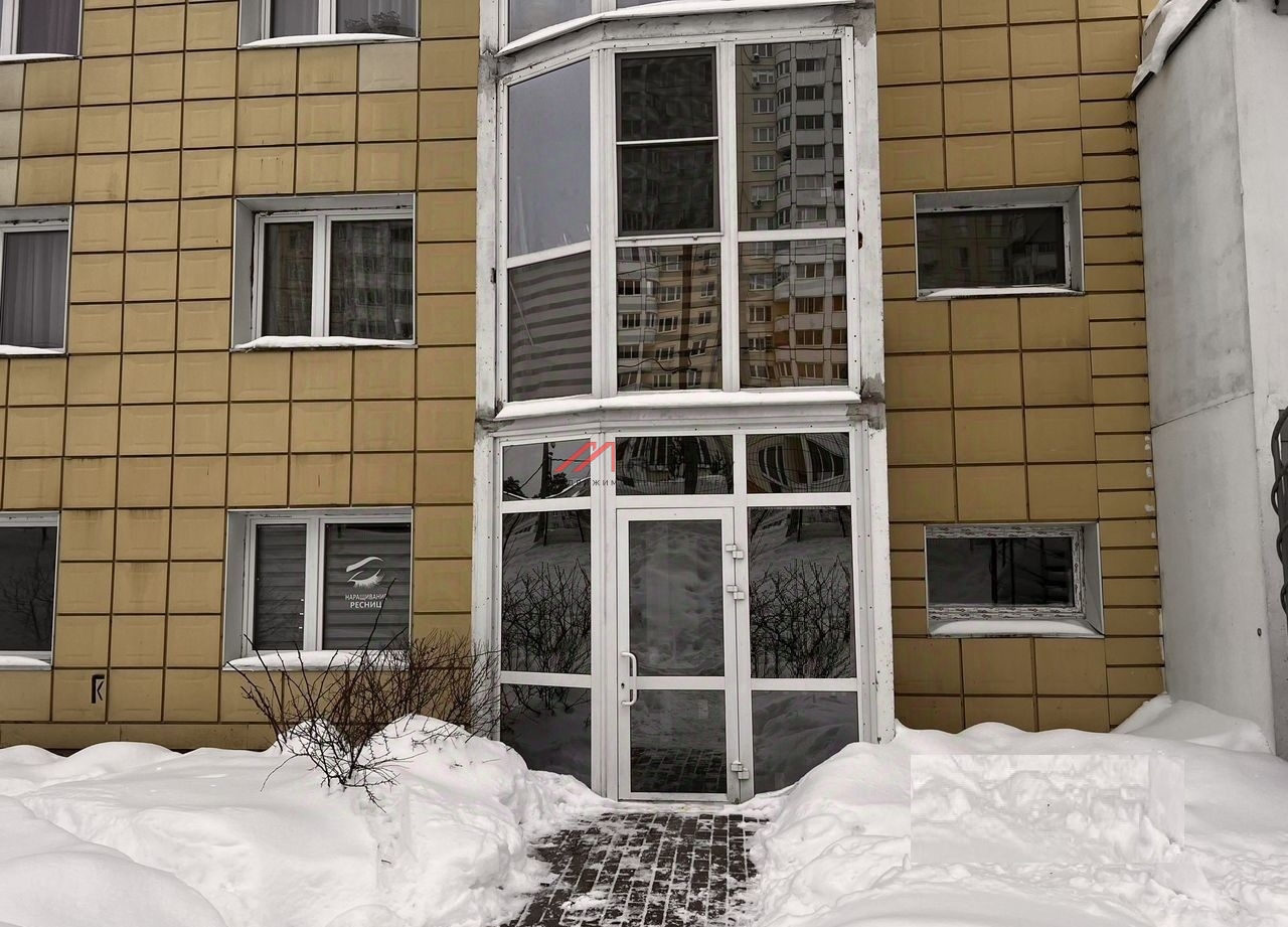 Продажа торгового помещения с арендаторами 